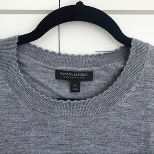 Banana Republic Sweater 100% Merino Wool Grey